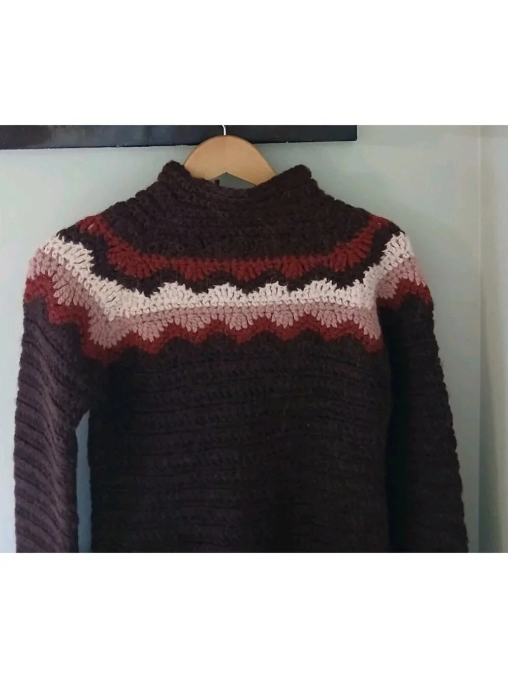 Vtg. J. Crew Handknit Alpaca Pullover Sweater